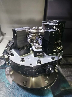 K型多通道液压接头在立式车床夹具中的核心应用与优势分析